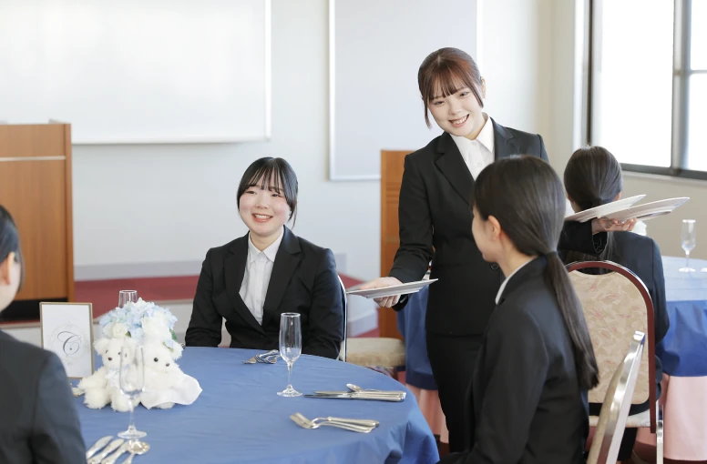 【ホテル・ブライダル学科】♡1122(良い夫婦)の日♡模擬挙式ショー