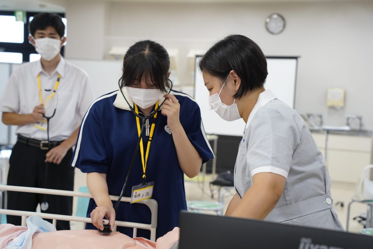 【看護学科】小さな力で大きな安心を！ボディメカニズムを学ぼう